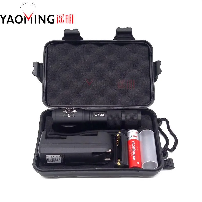 100% genuine G700 3800LM CREE XM-L T6 LED 10W Zoomable Tactical Flashlight Outdoor lighting 18650 battery charger gift box Torch