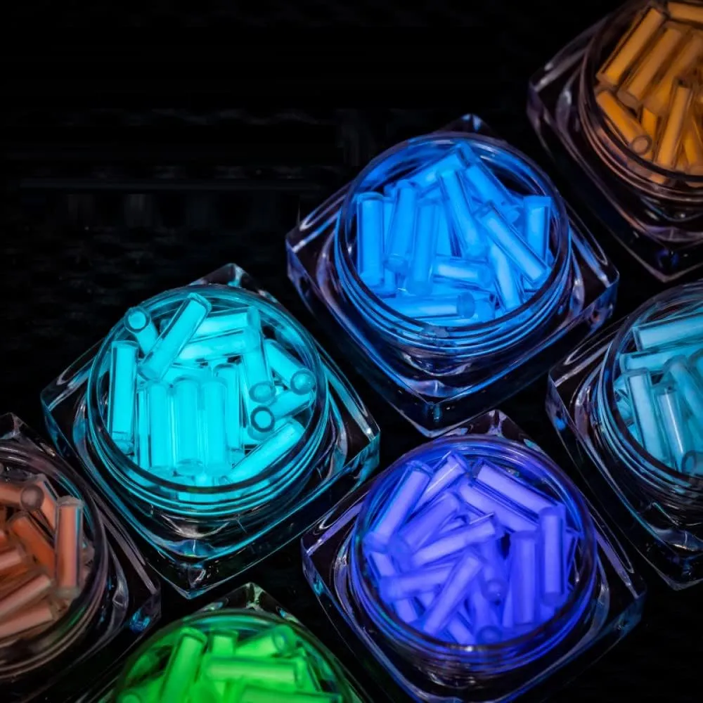 16pcs Glass Luminous Tube, 1.5 * 6mm Luminous Vial Glow rods Made of Rare Earth Materials, EDC Players, for DIY Various EDC Accessories and Decoration.