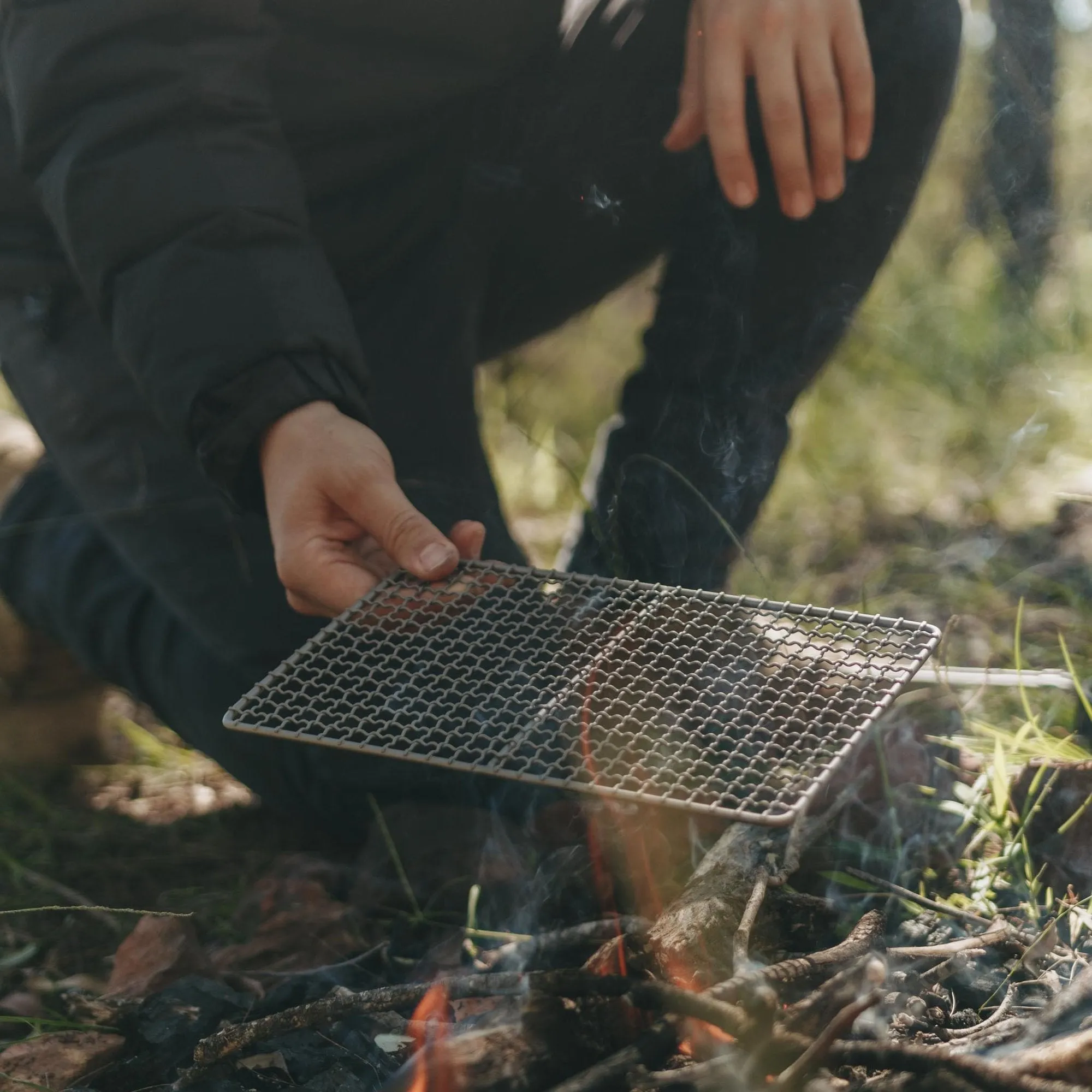 Alton Goods Ultralight Titanium Grill (Small)