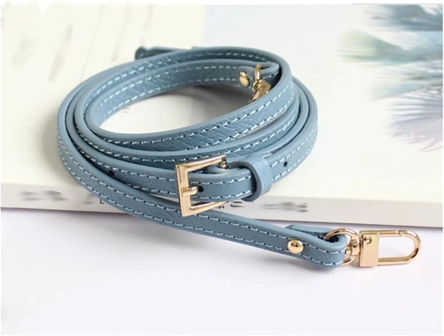 Diagonal Strap, Diagonal Cross Strap, Bag Modification are Adjustable(E)