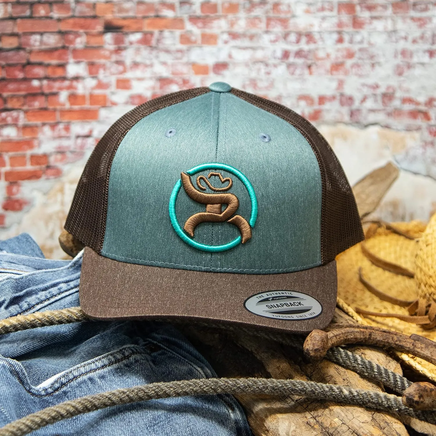 HOOEY Men’s Strap Roughy Adjustable Snapback Hat