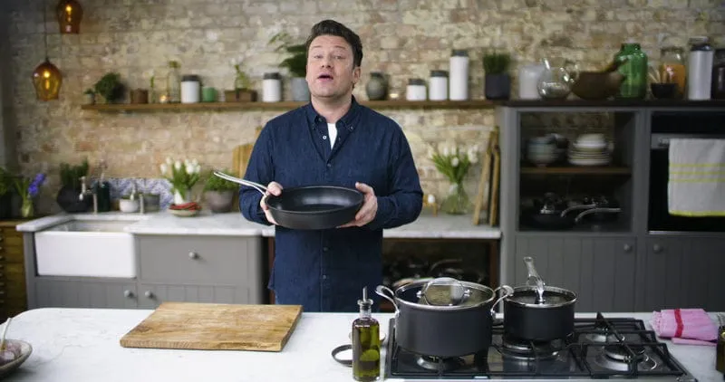 Jamie Oliver Cook's Classics Hard Anodised Shallow Pot 30cm H9129944