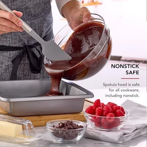 KitchenAid Scraper Spatula with Stainless Steel Handle, Nonstick Safe, Essential Tool for Mixing, Folding, and Flipping, Dishwasher Safe