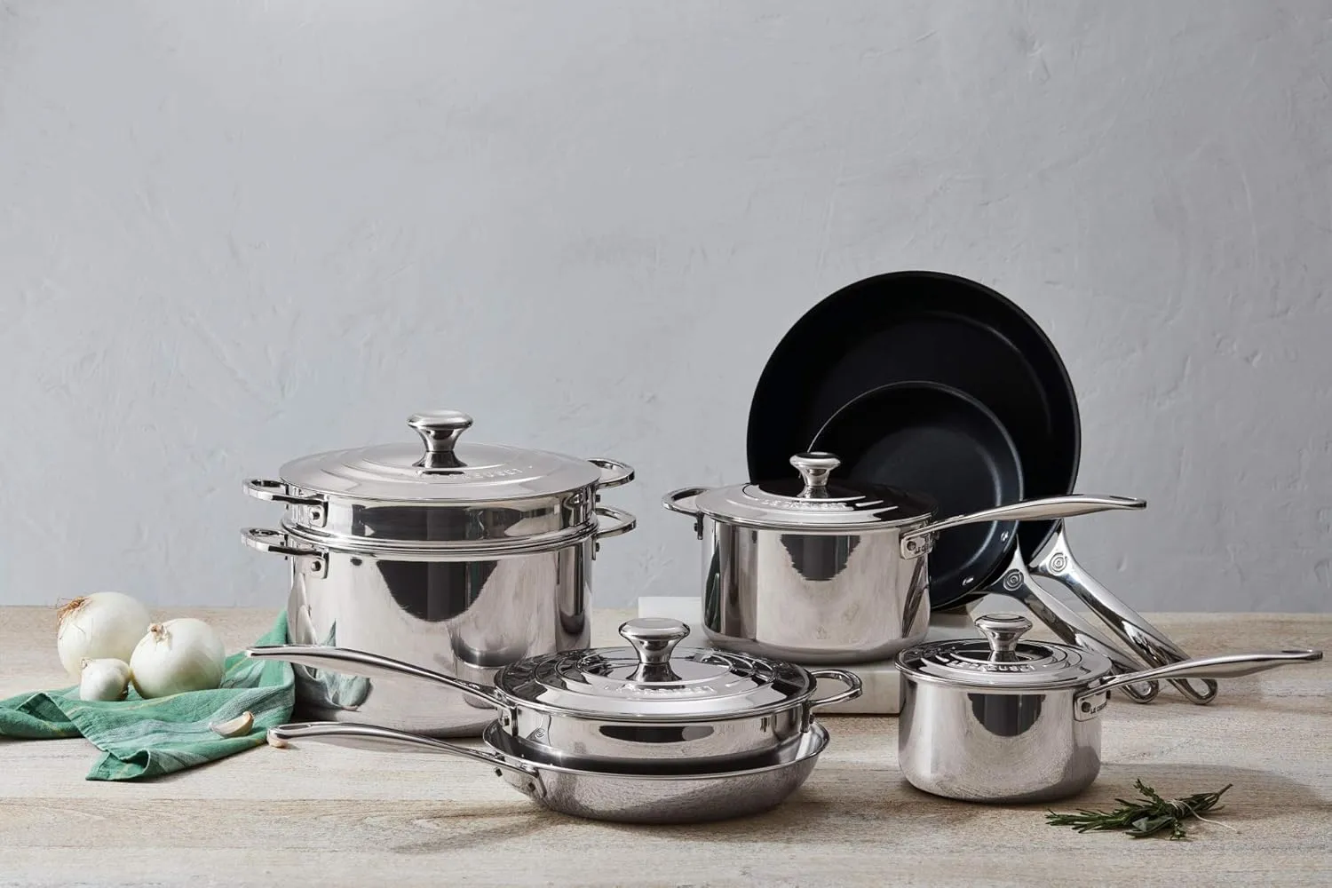 Le Creuset Tri-Ply Stainless Steel 12 pc. Cookware Set