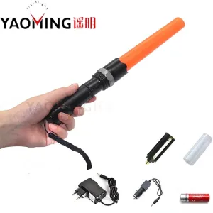 LED Flashlight 1000 Lumen CREE Q5 Zoomable Torch Zoom Lamp Light  Directing traffic wand Police flashlight 18650 battery Charger