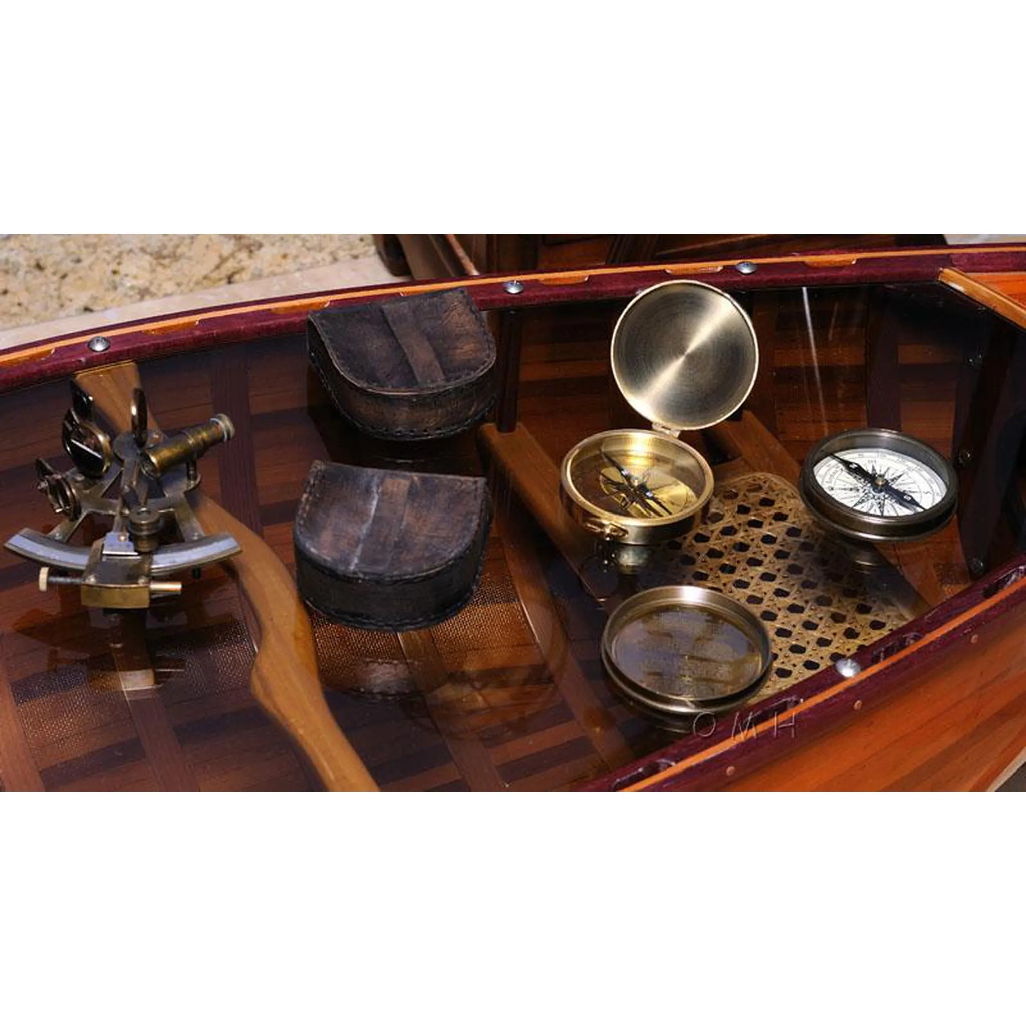 Lid Compass