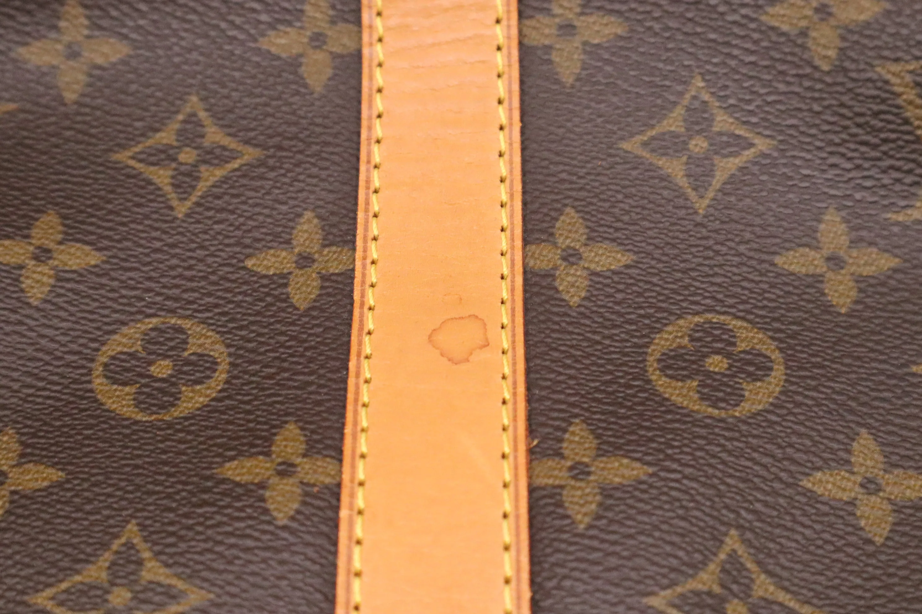 Louis Vuitton Keepall 55 Bandouliere in Monogram Canvas