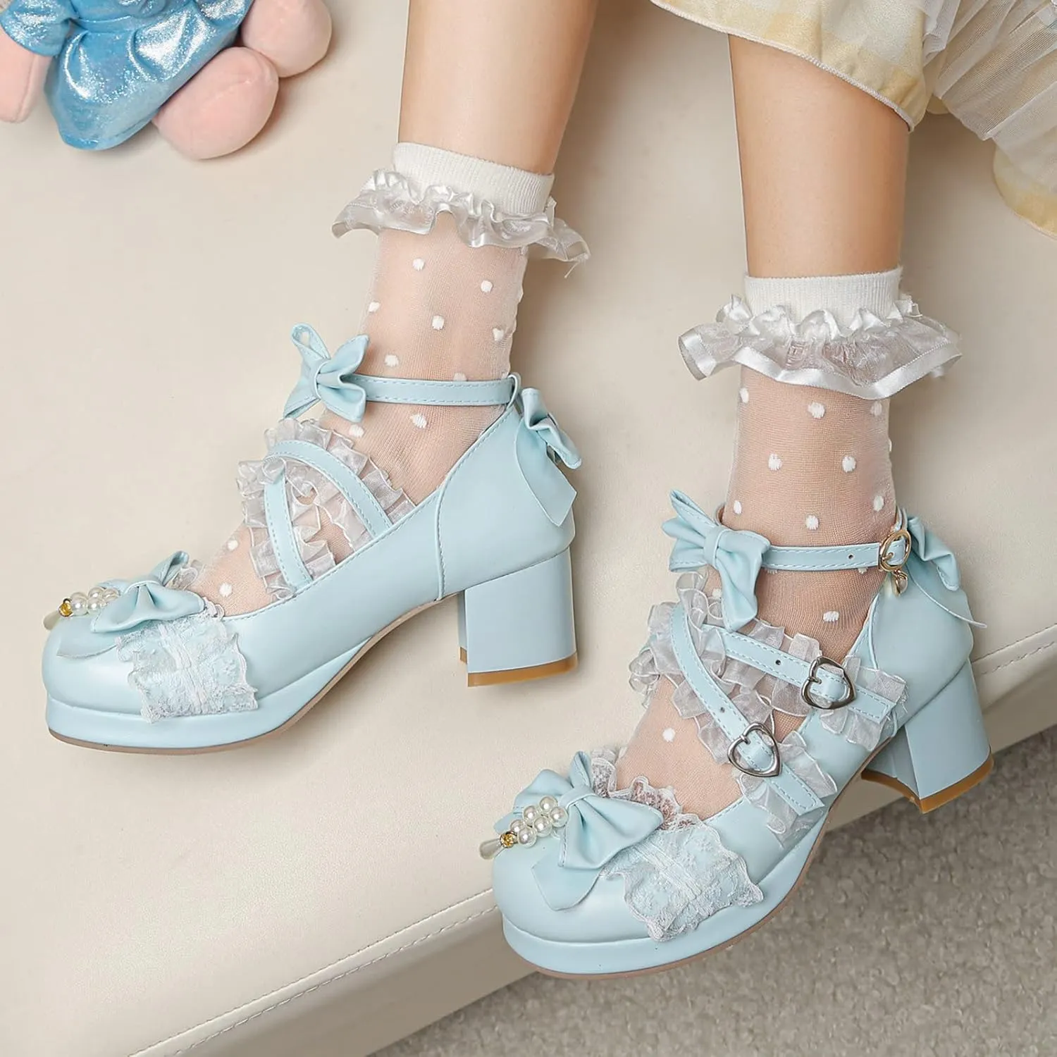 LUXMAX Women's Kawaii Shoes Cross Strap Pumps Cute Ankle Strap Mary Jane Shoes Wedding Lace Mid Chunky Heel Pumps