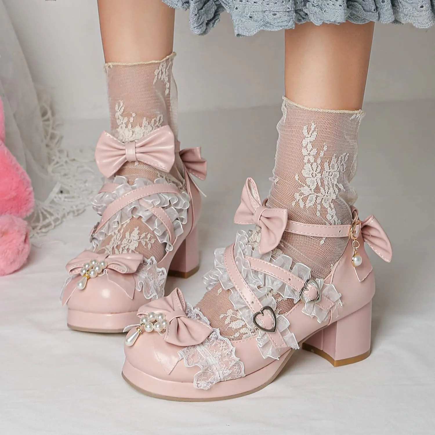 LUXMAX Women's Kawaii Shoes Cross Strap Pumps Cute Ankle Strap Mary Jane Shoes Wedding Lace Mid Chunky Heel Pumps