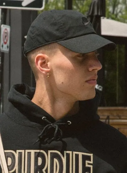 Nike Dri-FIT Moisture-Wicking Performance Swoosh Cap/w Adjustable Strap - Unisex