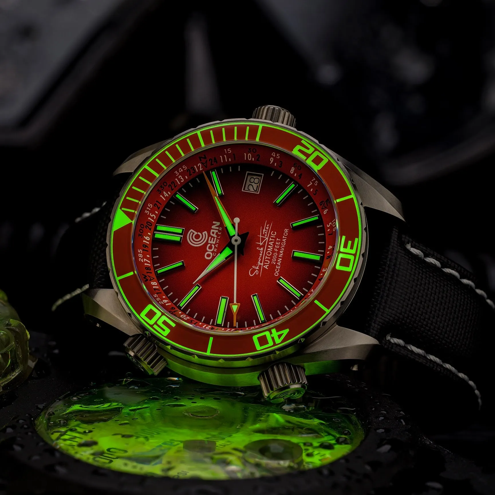 Ocean Crawler Ocean Navigator - Red V3 - Titanium