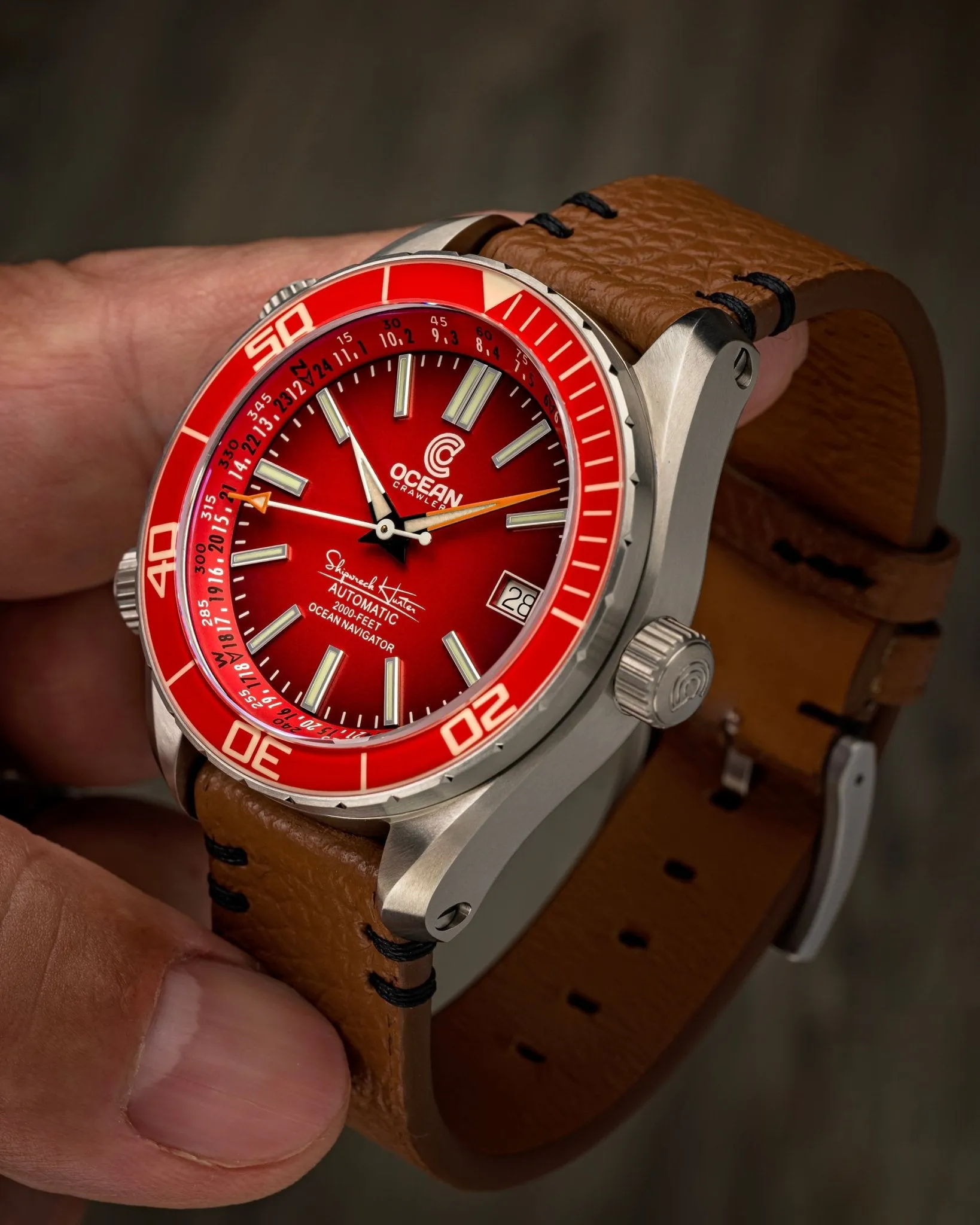 Ocean Crawler Ocean Navigator - Red V3 - Titanium