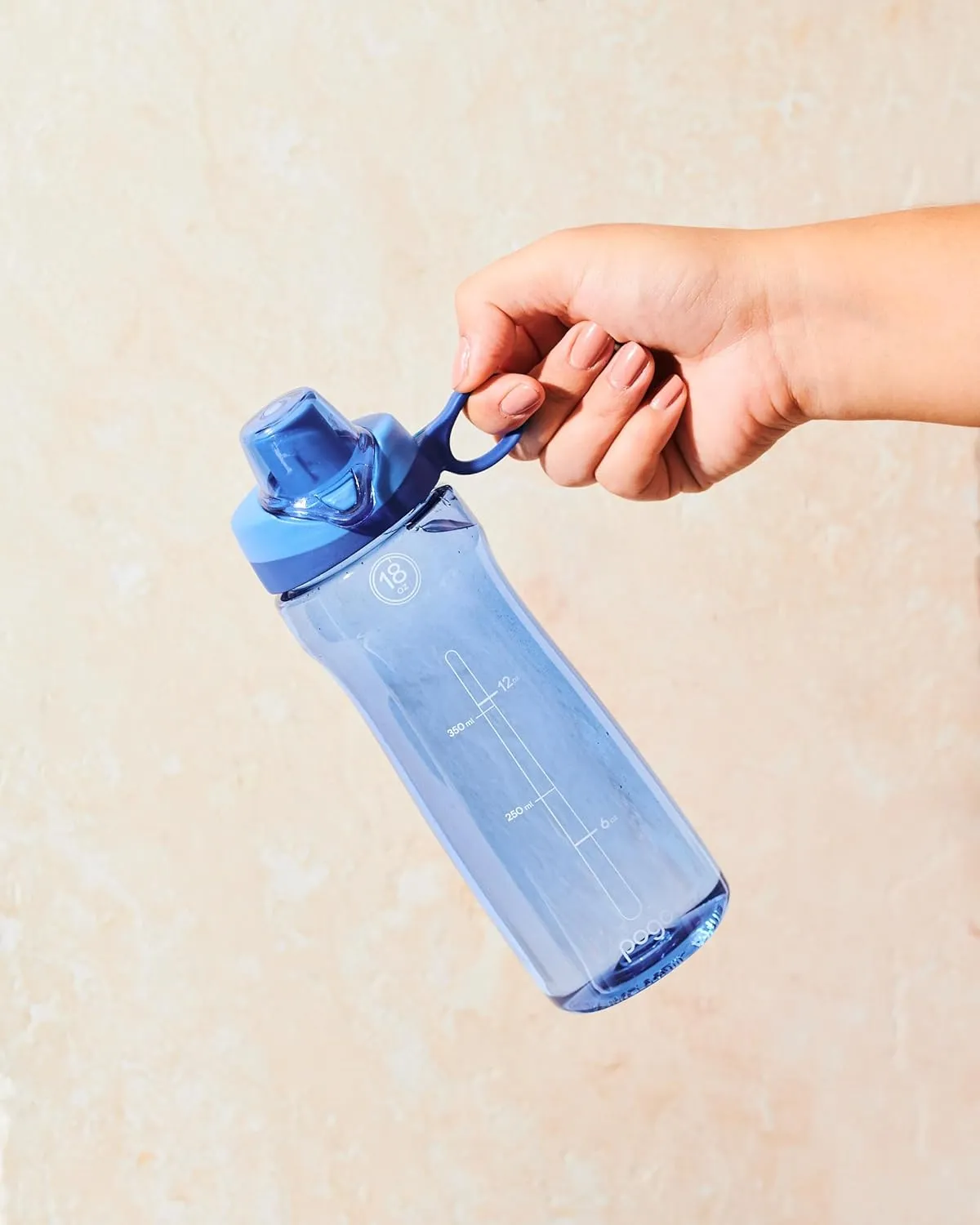 Pogo 2-Pack Plastic Water Bottle with Carry Handle, Reusable, BPA Free, Dishwasher Safe, Perfect for Travel, School, Outdoors, and Gym | 18oz, 32oz